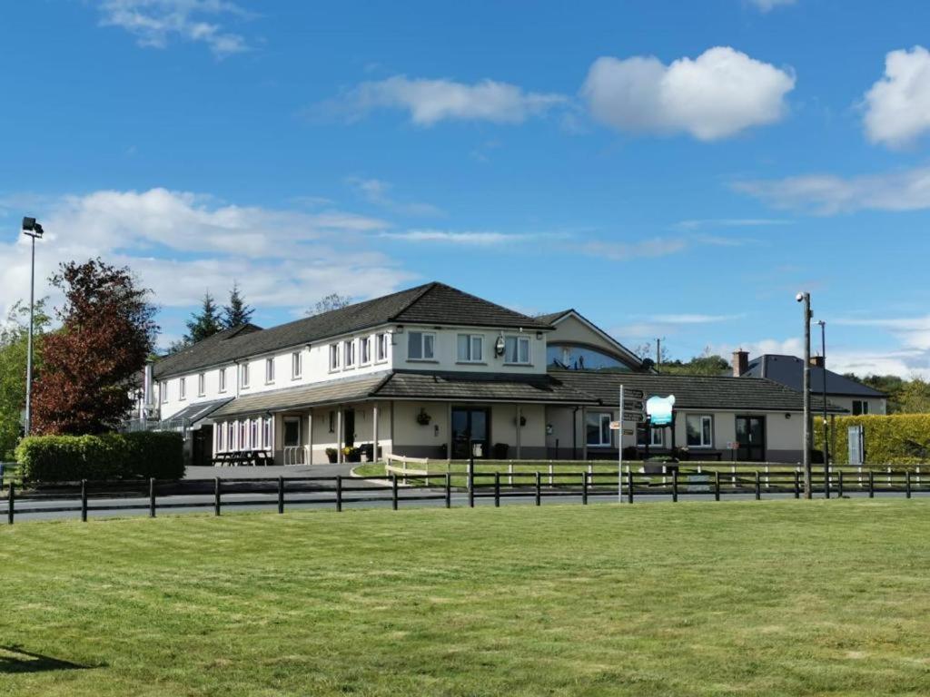 Sliabh Beagh Hotel